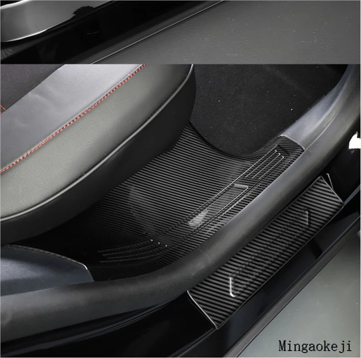 Car Tailgate Guard